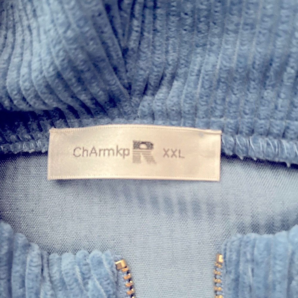 Never worn great quality and warm corduroy